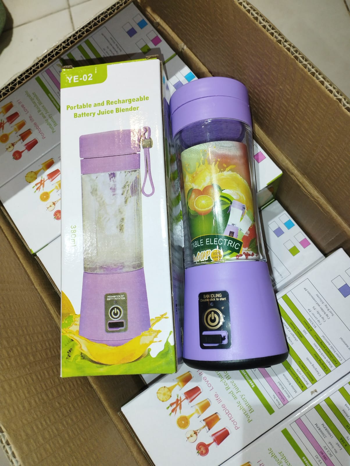 Portable Mini Juicer Blender – 6 Blade Rechargeable Smoothie Maker (380ml)